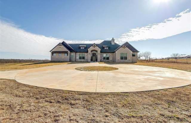 11372 County Road 1015 - 11372 County Road 1015, Johnson County, TX 76036
