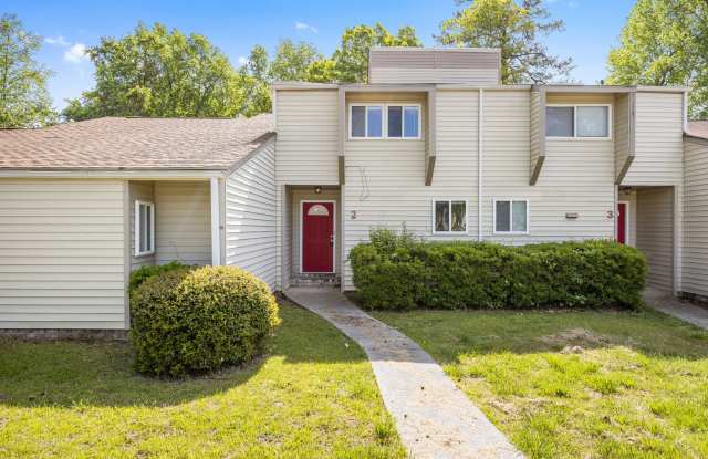 125 Pirates Road - 2 photos photos