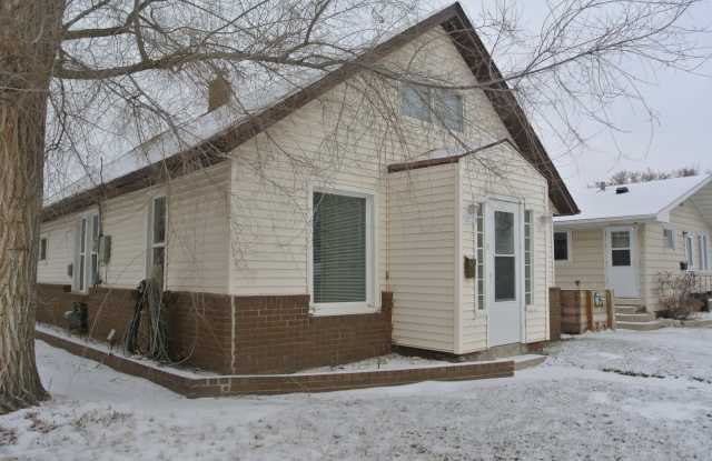 616 14th St SE photos photos