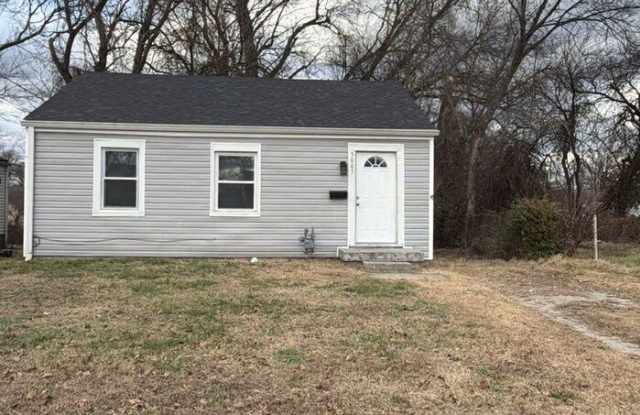 3005 Linwood Avenue photos photos