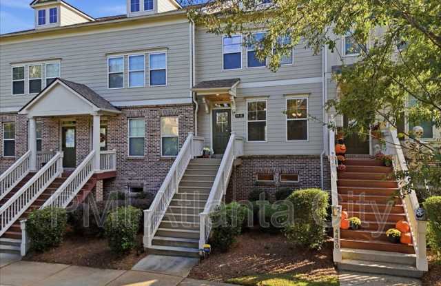 4428 Grove Field Park NW Gallery 3