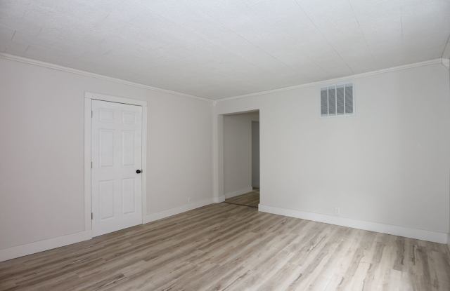 2 Bedroom Newly Updated Kokomo Home! Gallery 4