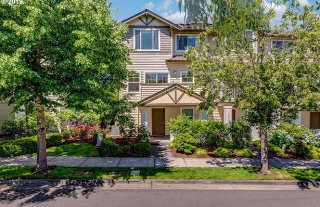 1877 NE 102nd Avenue ~ Luxurious End Unit Townhome photos photos 1877 NE 102nd Avenue ~ Luxurious End Unit Townhome photos photos