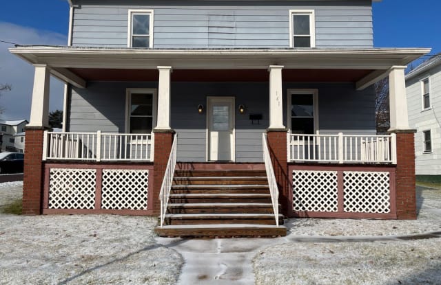 141 Center St - 141 Center Street, Frostburg, MD 21532