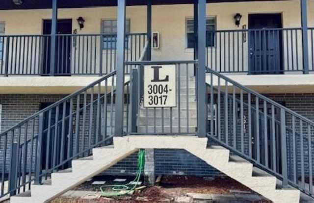 3013 Sir Hamilton Circle unit: 10 photos photos