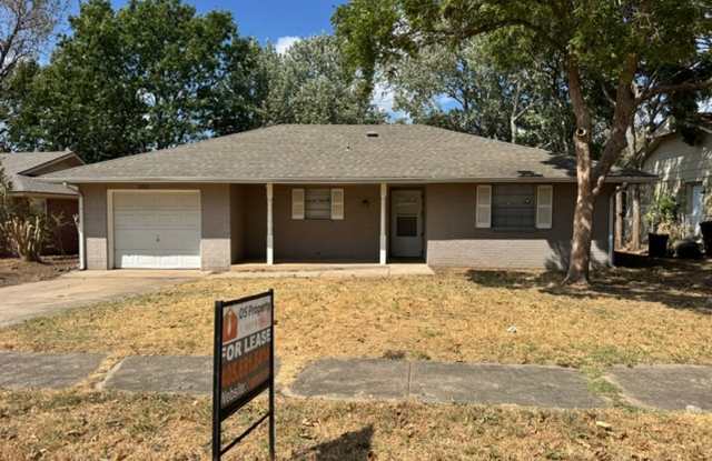 4 bed 2 bath in Norman! Gallery 1