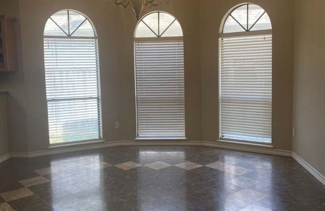 [3/2/3 READY FOR LEASE] photos photos