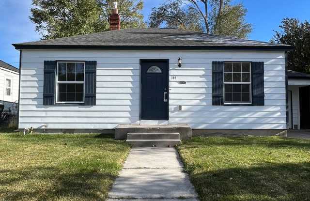 Super Clean Updated University Area Home photos photos Super Clean Updated University Area Home photos photos