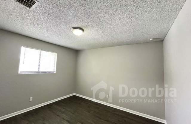 5026 Westchase Ct Apt 4 Gallery 4