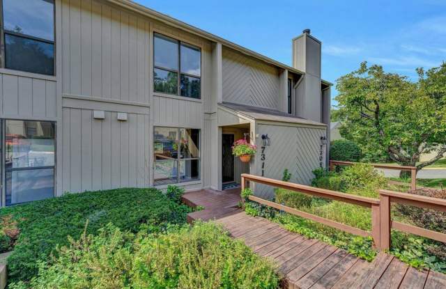 7311 Maple Court Roanoke VA 24018 - 3 Bedroom 2.5 Bath in Wood Crossing photos photos