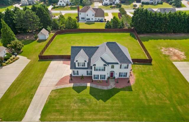 305 Sunderland - 305 Sunderland Circle, Fayetteville, GA 30215