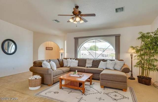 3463 Wallingford Dr Gallery 4