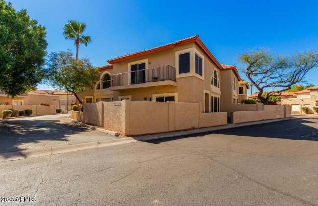 10232 N 12TH Court unit: 2 photos photos