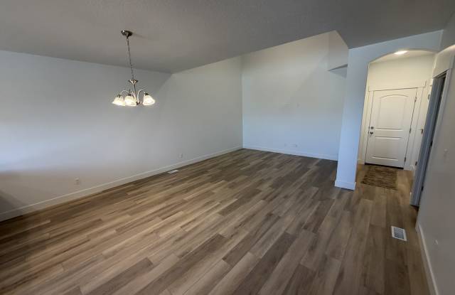 1752 Jadeite Lane Gallery 2