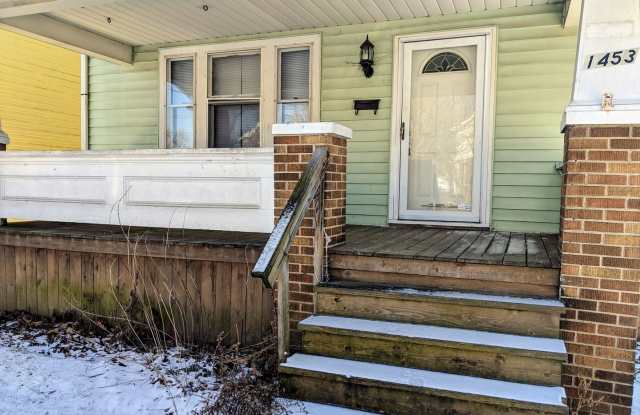 1453 Manchester Ave - 1453 Manchester Avenue, Columbus, OH 43211