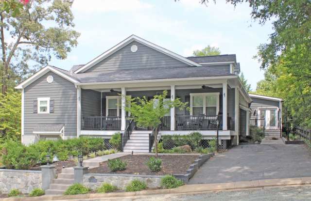 Luxury Furnished 4-bedroom home Gallery 1