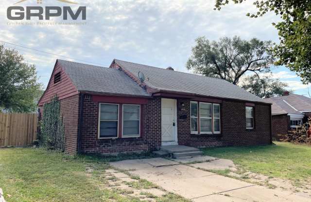 3 Bedroom Located In Wichita photos photos