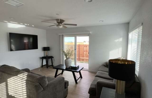 7107 Dogwood Avenue photos photos