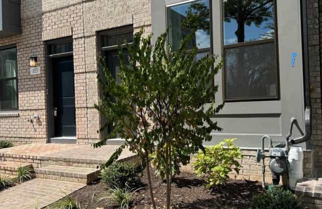 831 KING FARM BLVD photos photos