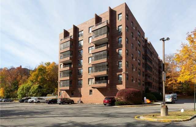 Bedford Plaza - 50 Barker Street, Mount Kisco, NY 10549