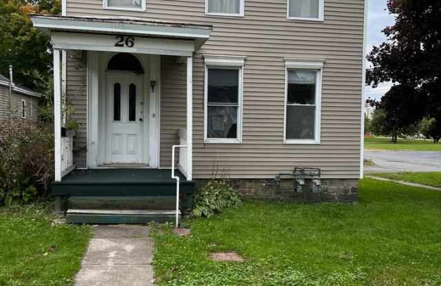 26 E 4th St Apt 1 Lower - 26 East 4th Street, Oswego, NY 13126