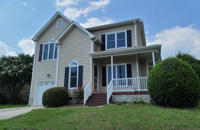 309 Estate Dr - 309 Estate Drive, Apex, NC 27502