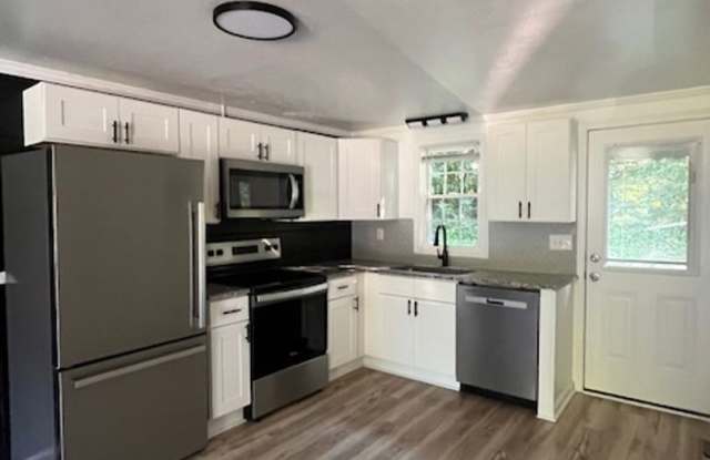 1304 W Ridge Street photos photos