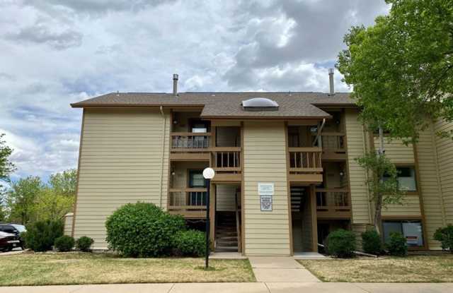 $1450 Price INCLUDES: water, sewer, and trash. photos photos