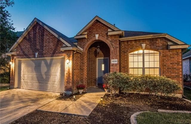 1024 Piedmont Drive - 1024 Piedmont Drive, McKinney, TX 75071