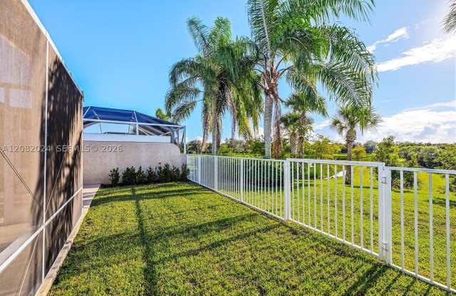 10733 SW Elsinore Dr Gallery 3