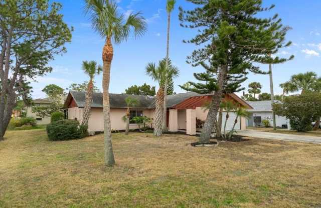 5524 GRIDLEY LANE photos photos