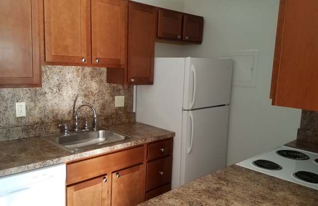 4215 Sussex Drive, Apt. 4 photos photos