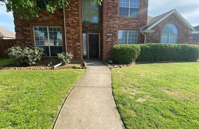 4616 Maple Shade - 4616 Maple Shade Avenue, Sachse, TX 75048