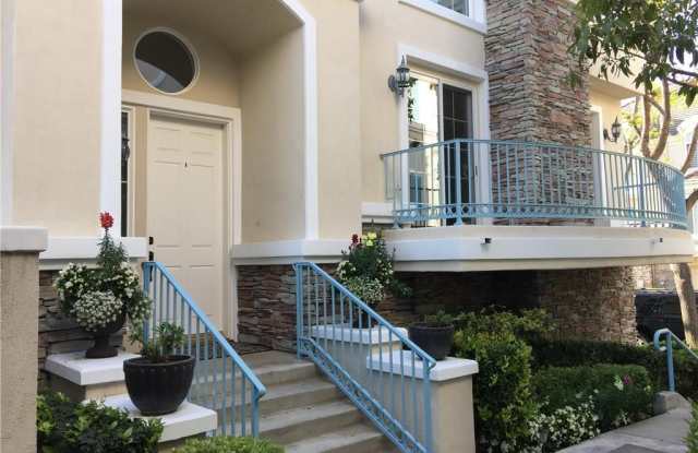 36 Chandon - 36 Chandon, Newport Beach, CA 92657