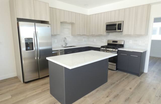 5522 Barton Ave - 5522 Barton Avenue, Los Angeles, CA 90038