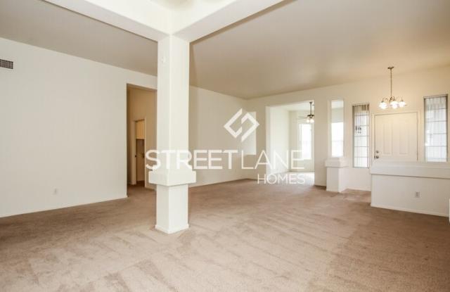 18563 North 116th Drive Gallery 4