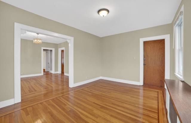 47 Rossiter Avenue - 47 Rossiter Avenue, Yonkers, NY 10701