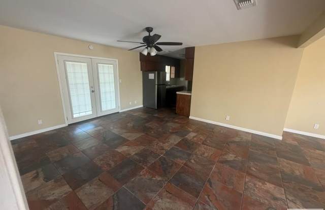 433 FAIRWIND DR. Gallery 3