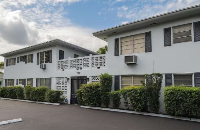 1500 S 20th Avenue unit: 100 - 1500 South 20th Avenue, Hollywood, FL 33020