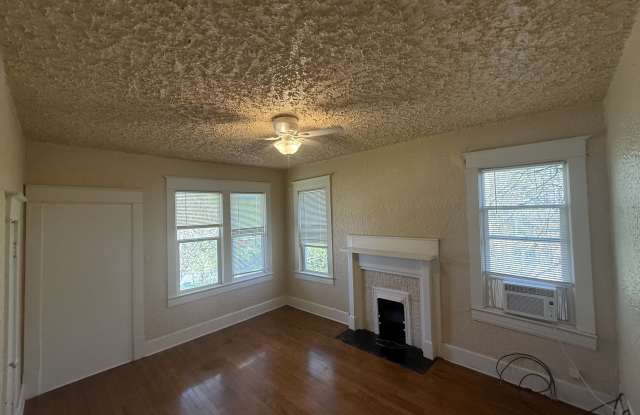 1014 East 1st Street - B photos photos