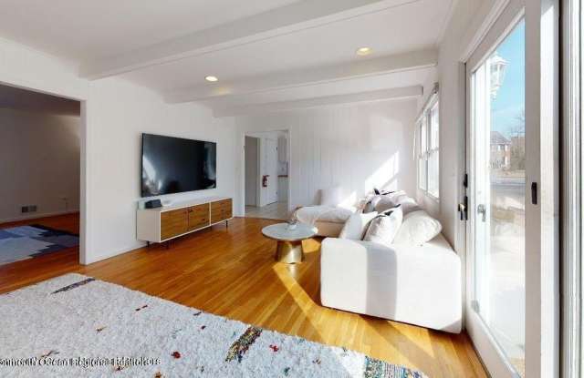 16 Muncy Drive Gallery 3