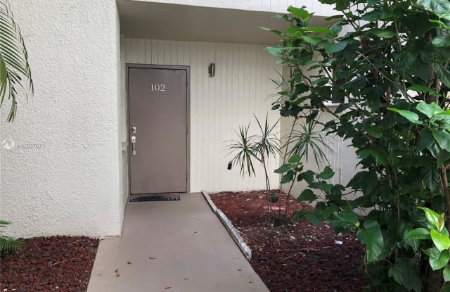 20350 W Country Club Dr - 20350 West Country Club Drive, Aventura, FL 33180