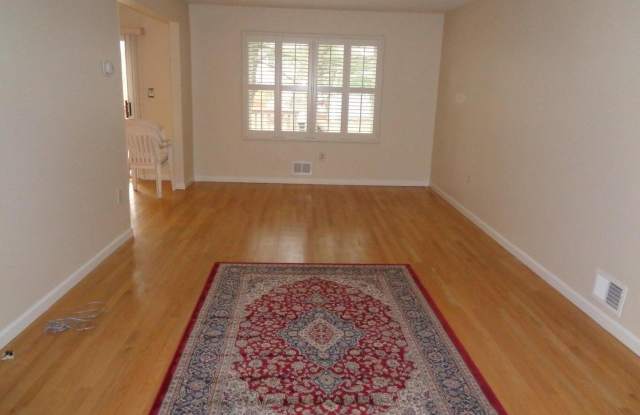 8 Eastborne Drive Gallery 3
