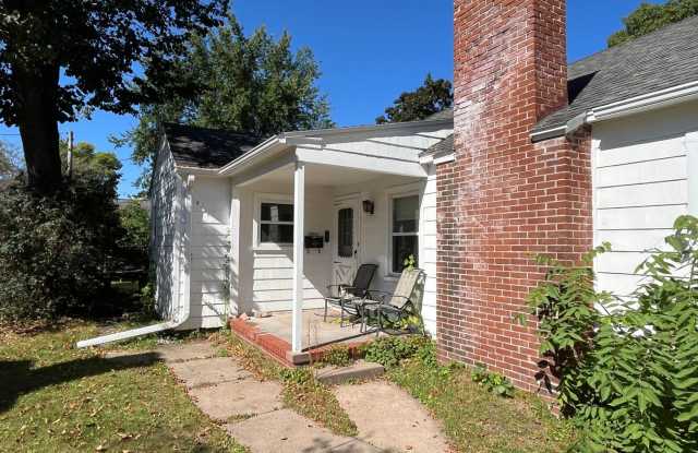 2 Bed 1 Bath Single Family Home in Wausau photos photos