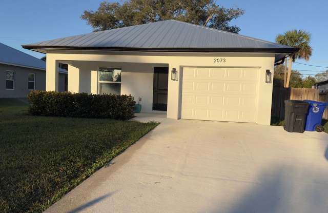 3 Bedroom, 2 Bathroom home for rent photos photos