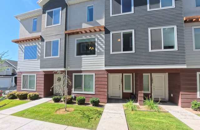 Lexington Townhome - Orem - 1497 South 565 West, Orem, UT 84058