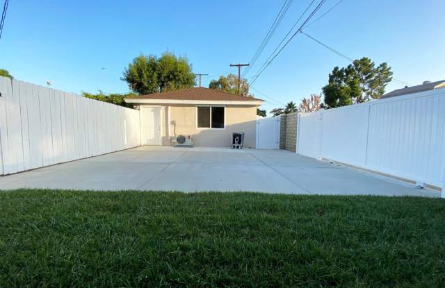 9009 Monogram Avenue - 9009 Monogram Avenue, Los Angeles, CA 91343
