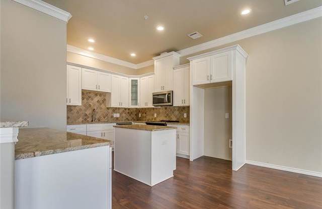 1317 Summerset Lane Gallery 3
