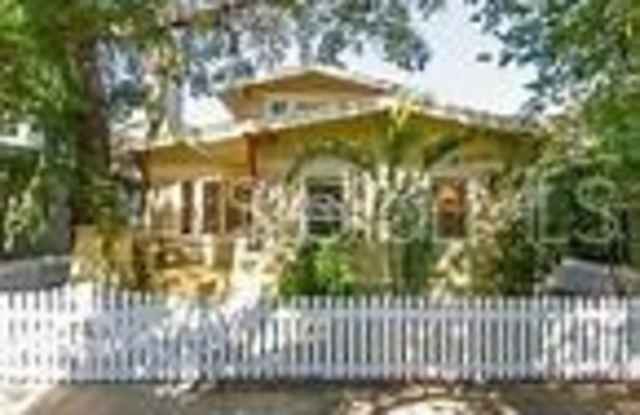 707 S BUNGALOW TERRACE - 707 South Bungalow Terrace, Tampa, FL 33606