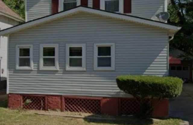 Coming Soon! Section 8 Accepted! Newly Renovated 3br Home! photos photos